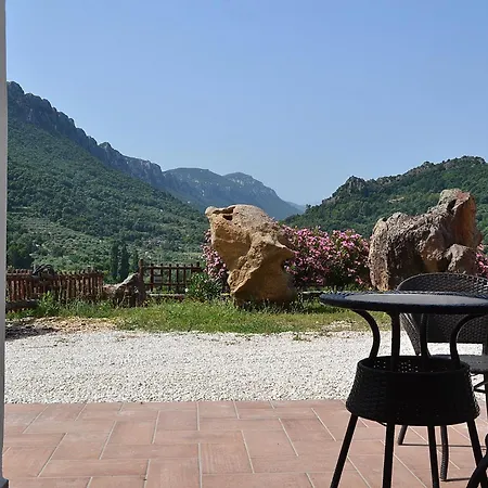 Hotel Turismo Rurale Belvedere Pradonos 3*