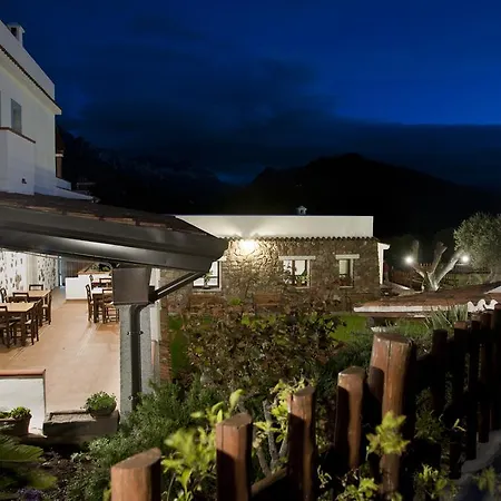 Hotel Turismo Rurale Belvedere Pradonos