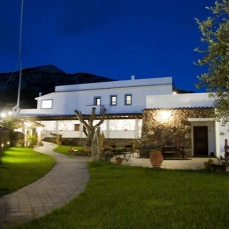 فندق Turismo Rurale Belvedere Pradonos دورغالي