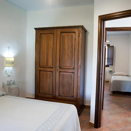 فندق Turismo Rurale Belvedere Pradonos 3*