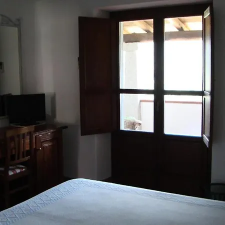 فندق Turismo Rurale Belvedere Pradonos 3*